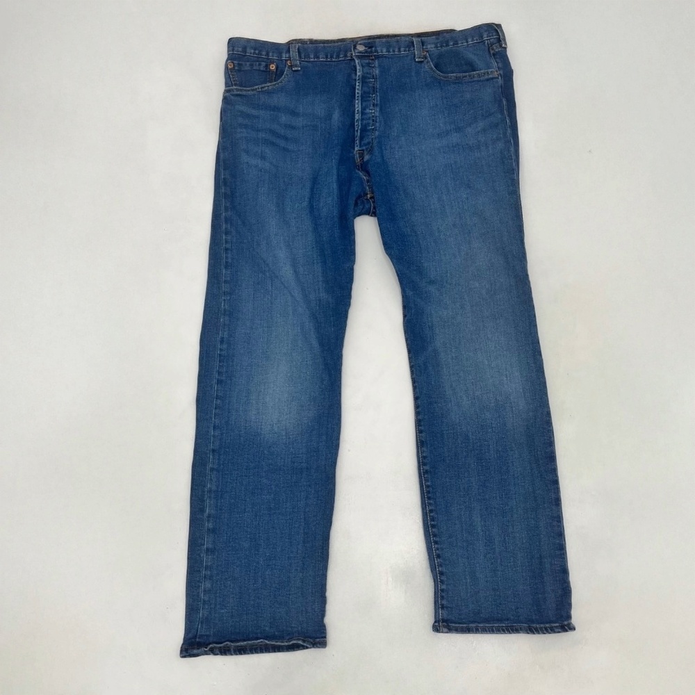 Levi Strauss & Co 501 Mens Sz 42x32 Straight Jeans Blue Denim Riveted Button Fly